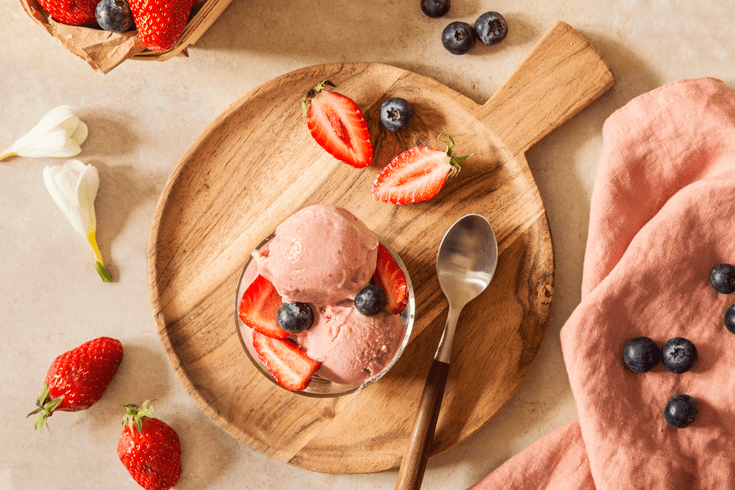 Recette glace au yaourt au chèvre et fruits rouges