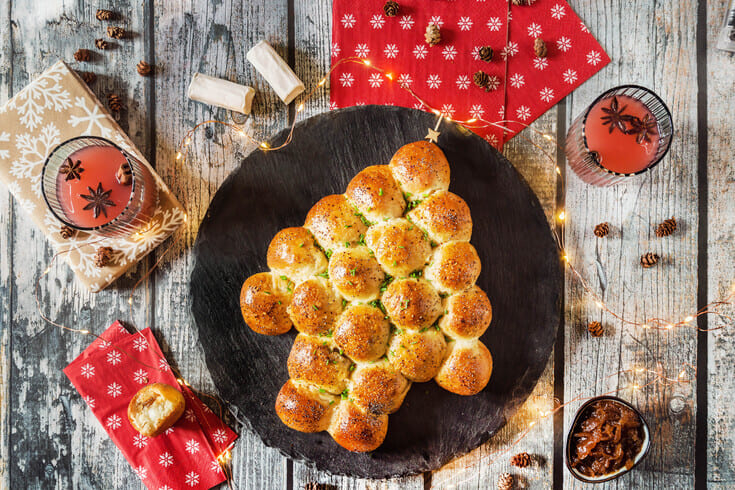 Recette pain farci au chèvre en forme de sapin de noël