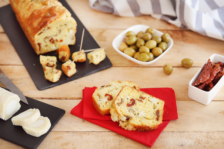 Cake chèvre tomates séchées Soignon