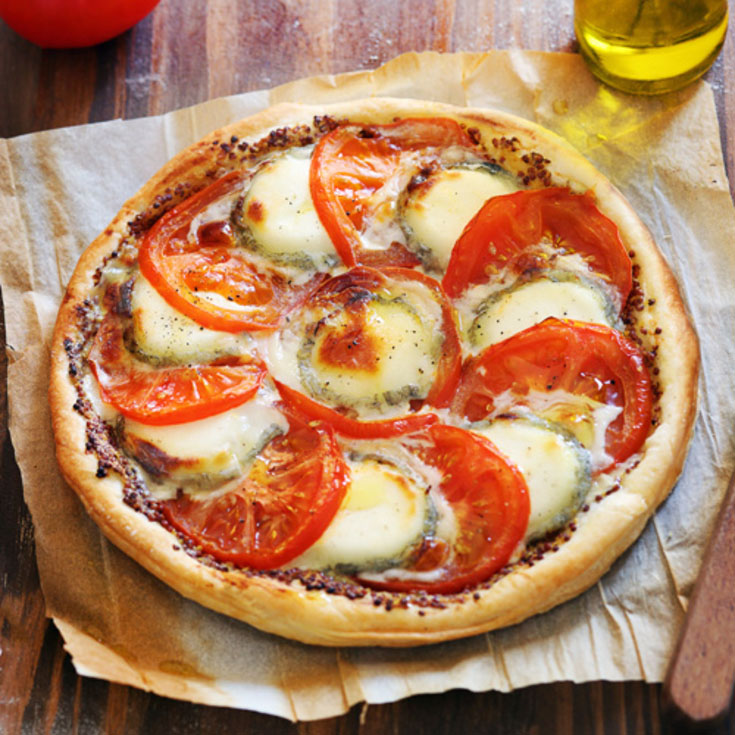 Tarte fine tomate et chèvre à la moutarde