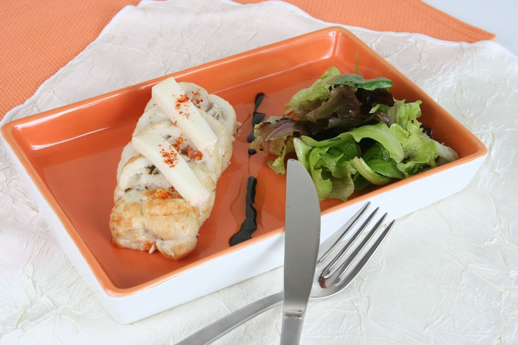 Escalope de dinde farcie au chèvre et ses légumes grillés