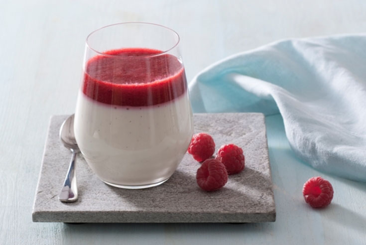 Panna cotta framboise vanille et yaourt de chèvre