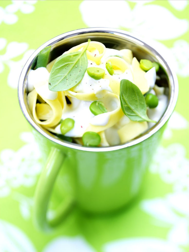 Tagliatelles au fromage de chèvre et ses légumes verts