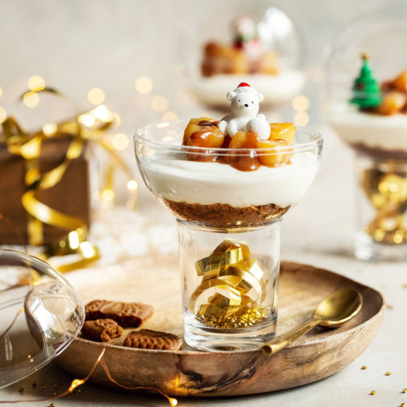 Mousse de yaourt au lait de brebis, caramel et poire