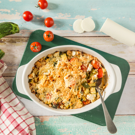 Crumble courgettes, tomates et chèvre